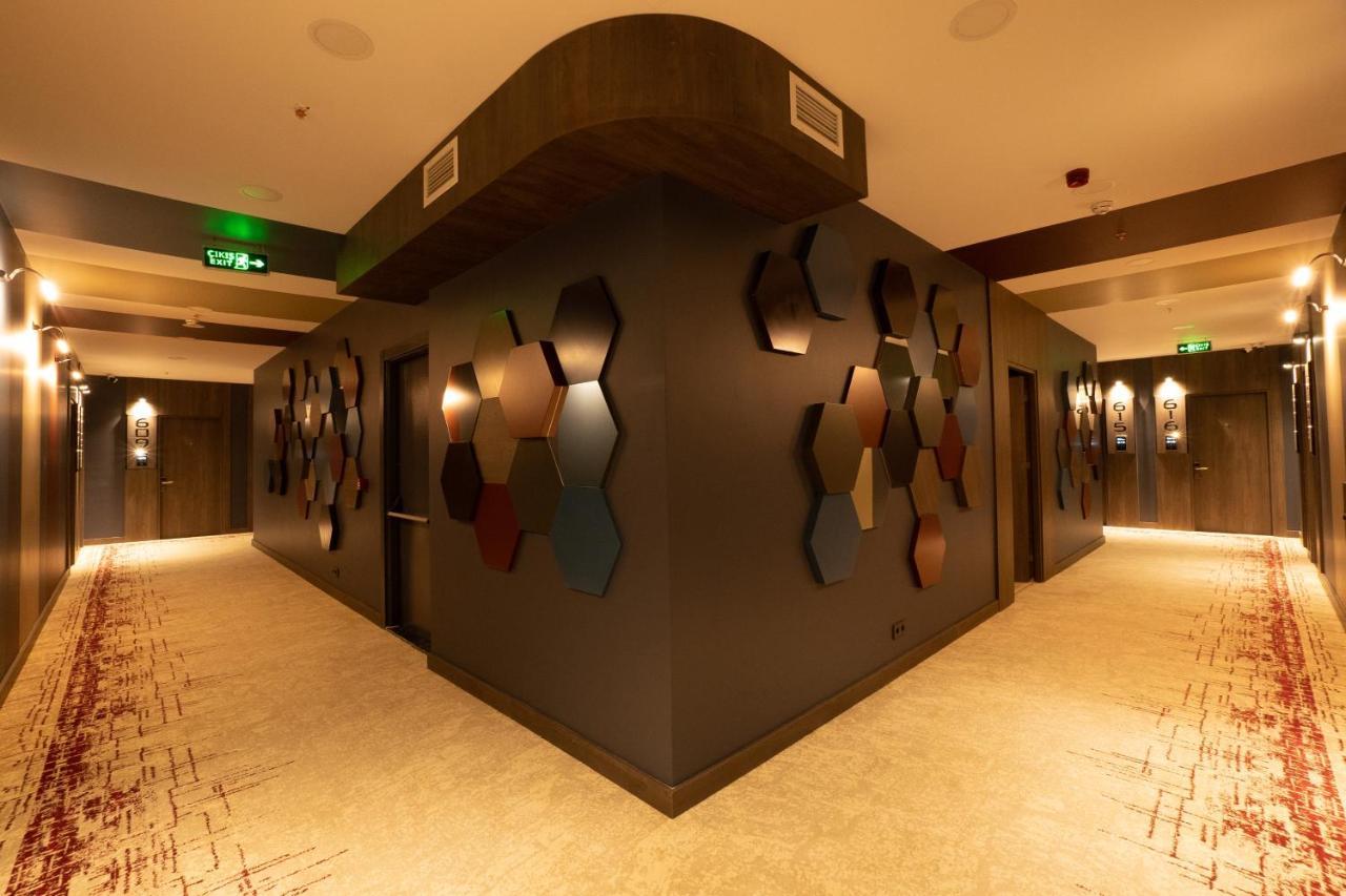 Ramada Encore By Wyndham Istanbul Avcilar Istambul Exterior foto